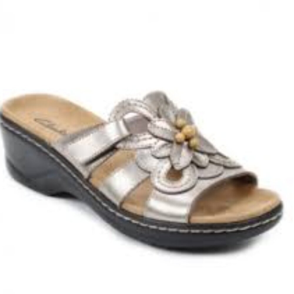 Clarks Leather Lexi Basil Pewter Beaded Slip-On Wedge Comfort Sandal Size 8